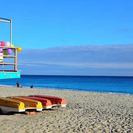 Casa Del Tramonto - With Private Parking - Happy Apartamento